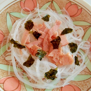 ズボラおつまみ★鮭フレークと韓国海苔の春雨サラダ